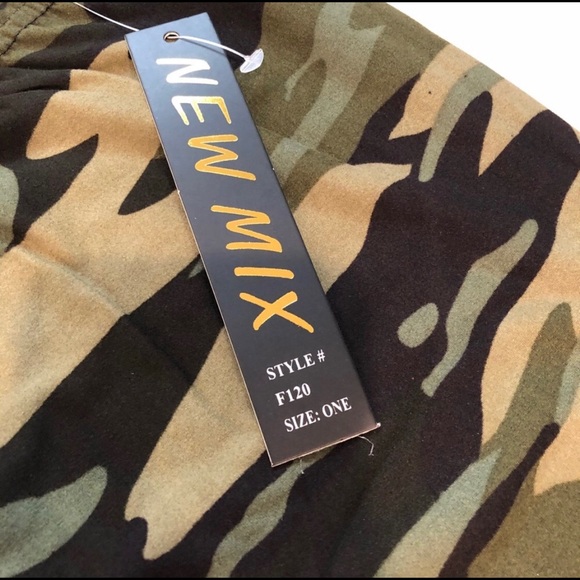 NWT New Mix Camo leggings - Picture 2 of 4